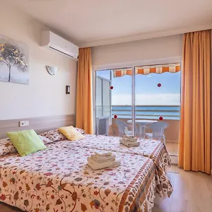 https://stellamar-paseo-maritimo.1costadelsol.com